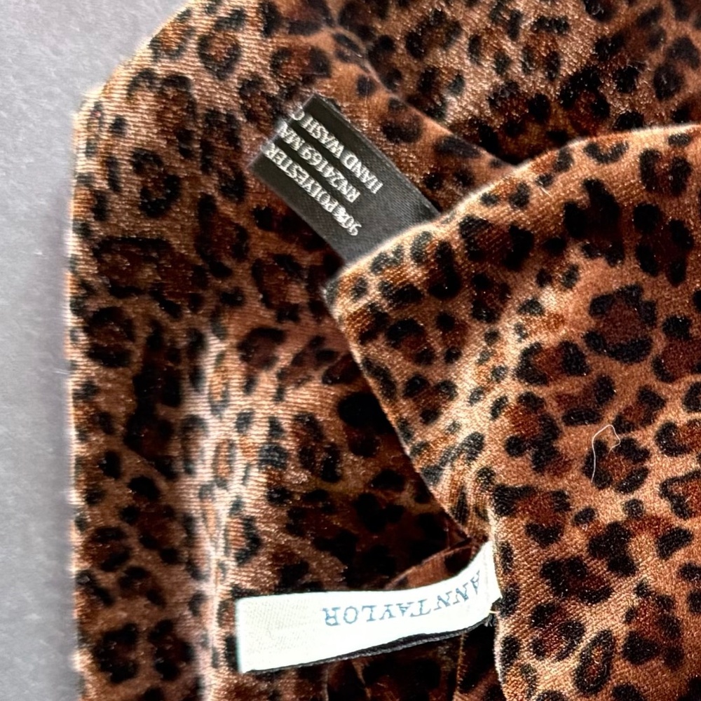 VINTAGE ANN TAYLOR Scarf Animal Print Velvet Oblong - Picture 5 of 6